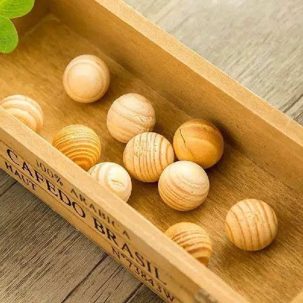 نفتالين خشب الكافور – لحماية طبيعية وآمنة لملابسك