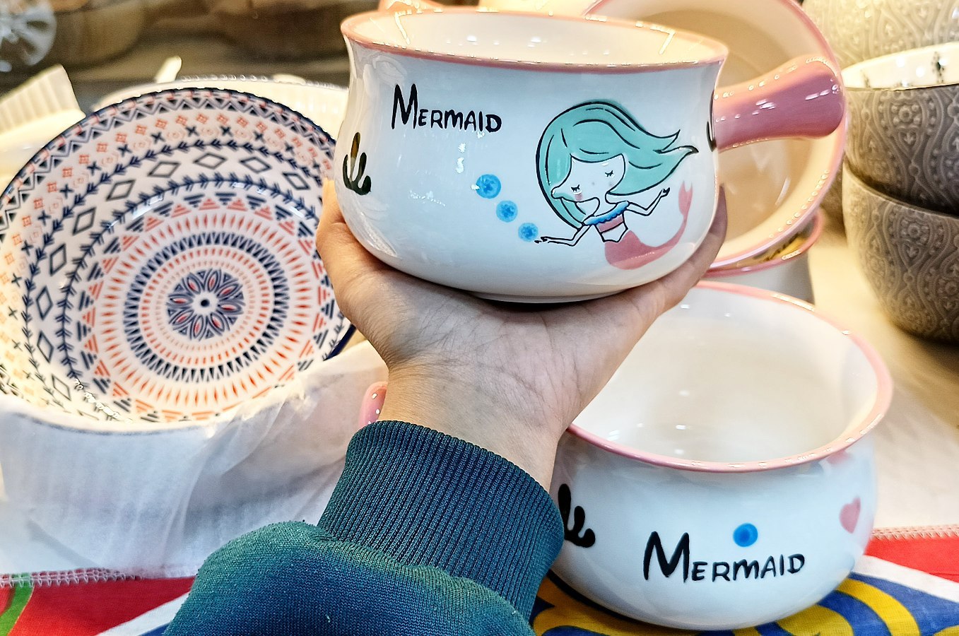 بولة شوربة بورسلين بيد