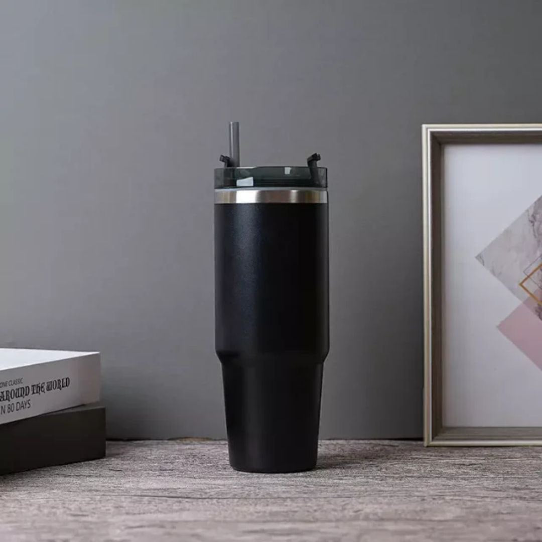 مج حراري استانلس 600ml – تصميم أنيق بيد وشاليموه للمشروبات الساخنة والباردة