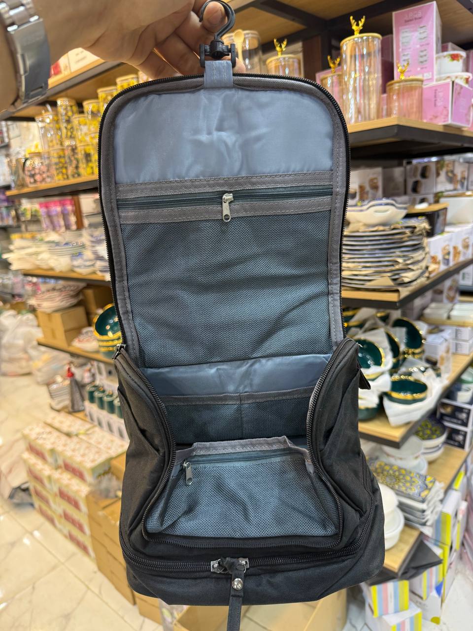 شنطة رحلات شي إن – تنظيم مثالي لكل مستلزماتك أثناء السفر 👜✨ 😍