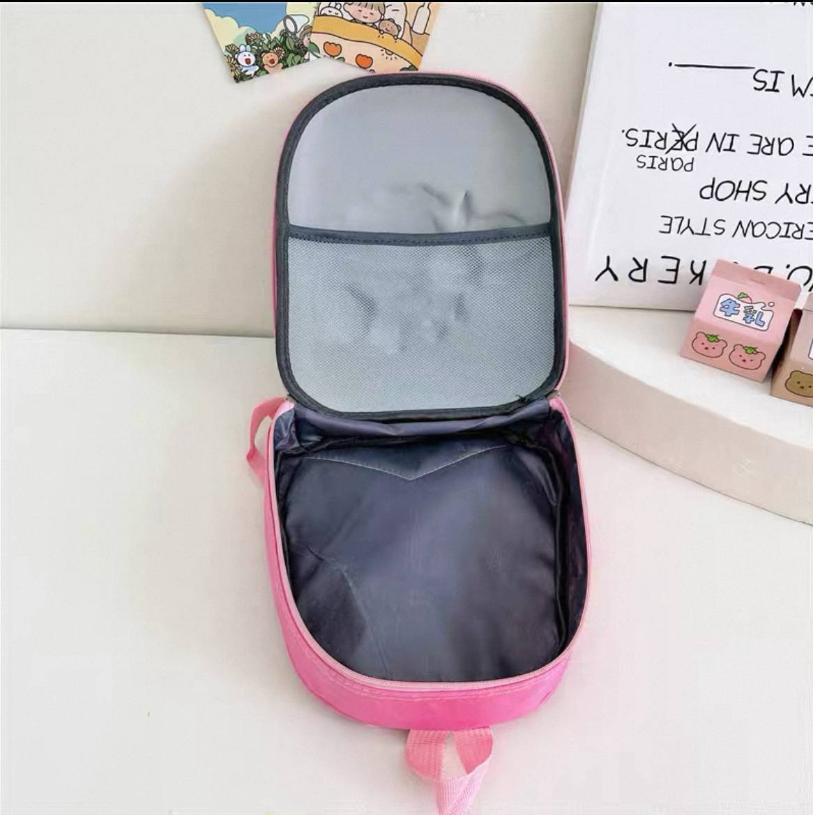 شنطة مدرسية 3D فاخرة بتصميم بارز يخطف الأنظار ✨🎒