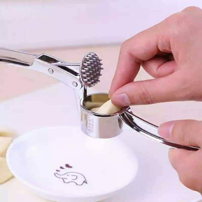 🧄 هراسة ثوم يدويّة – استانلس ستيل بجودة عالية وسهولة في الاستخدام