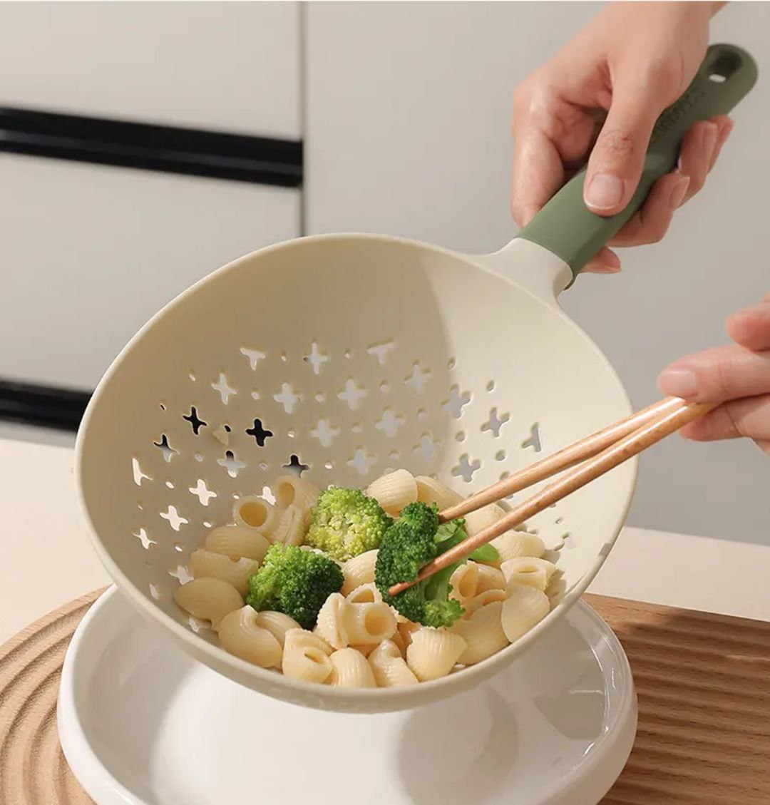 🍝 شيالة المكرونة العملية – الحل المثالي للمطبخ الذكي