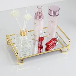 منظم تسريحة معدن جولد – عملي وشيك متعدد الاستخدامات (30×15 سم)