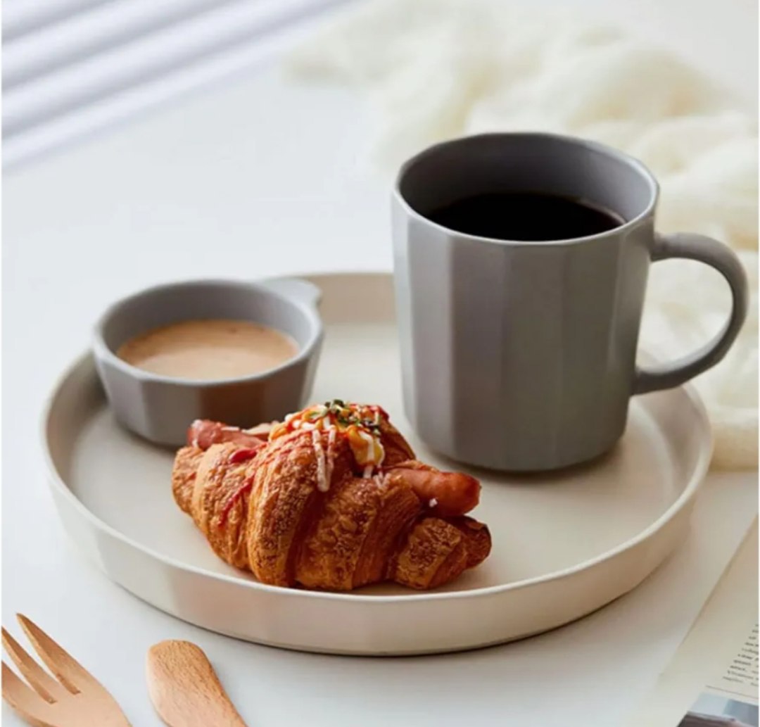 كوليكشن مجات بورسلين مستوردة – طراز IKEA | أشكال وألوان متنوعة بجودة عالية ☕💫