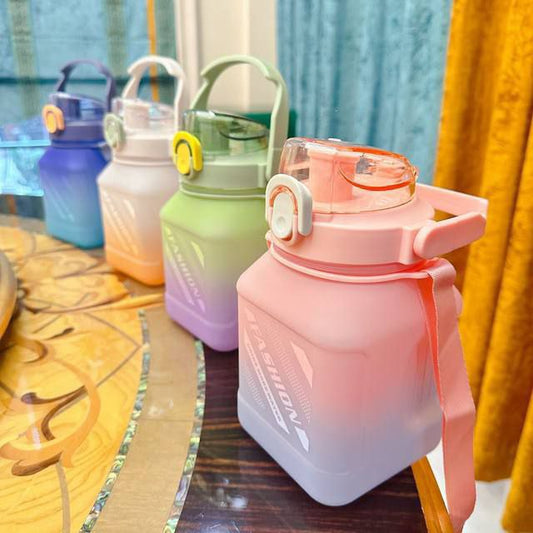 زمزمية أكريليك أصلية مستوردة – سعة كبيرة 1300 مل للمشروبات الباردة | خامة صحية وآمنة