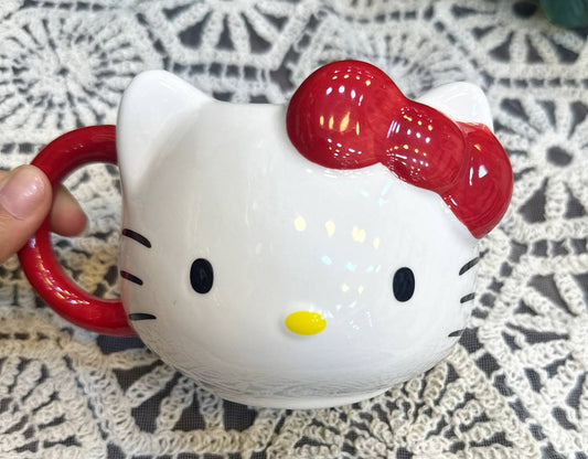 مج Hello Kitty كيوت – تصميم لطيف لمحبي كيتي يناسب الكابتشينو والهوت شوكليت