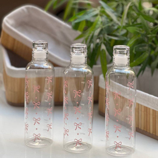 زجاجة مياه كريستال شكل فيونكه – أناقة وترطيب في كل لحظة