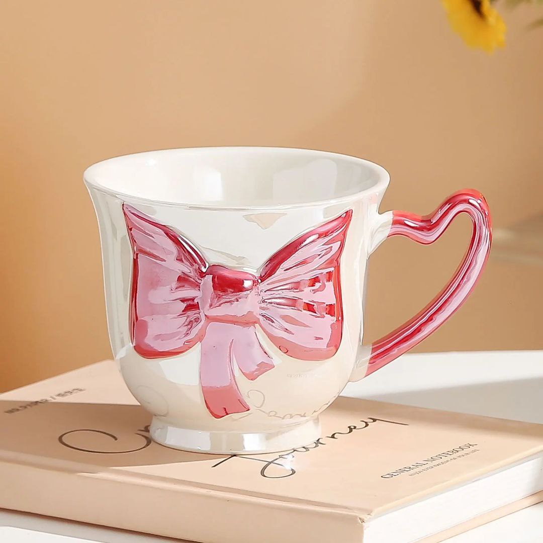 مج بورسلين فيونكة – لمسة أناقة في كل رشفة