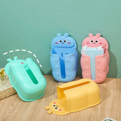 علبة مناديل كرتونية بتصميم يرقة مرحة – لمسة بهجة في كل ركن