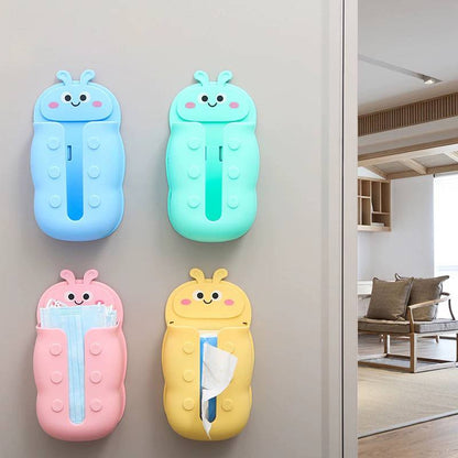 علبة مناديل كرتونية بتصميم يرقة مرحة – لمسة بهجة في كل ركن