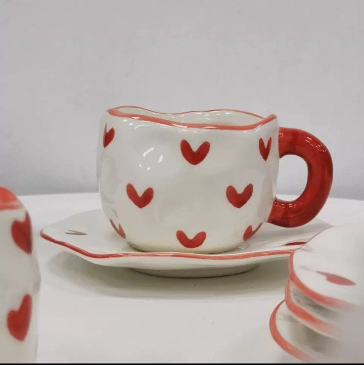 مج شي إن بورسلين بالطبق – تصميم أنيق