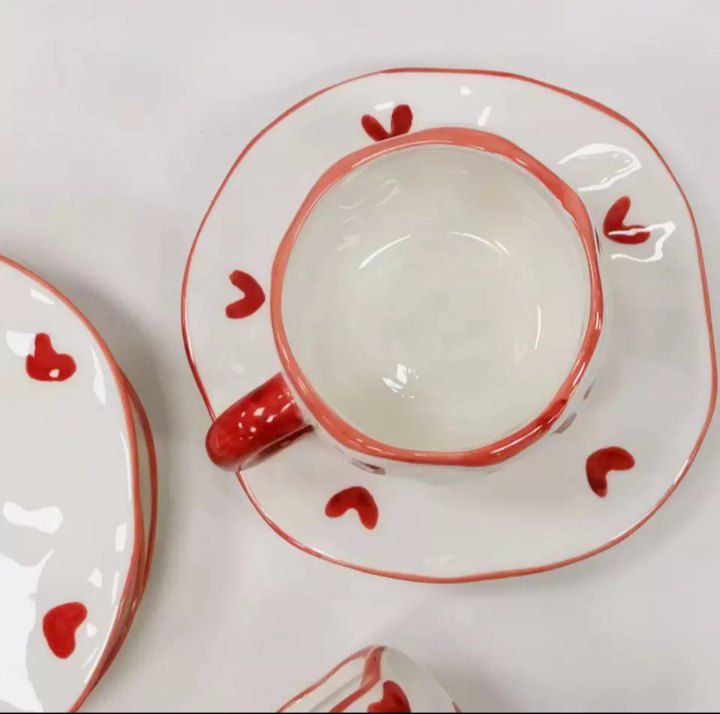 مج شي إن بورسلين بالطبق – تصميم أنيق