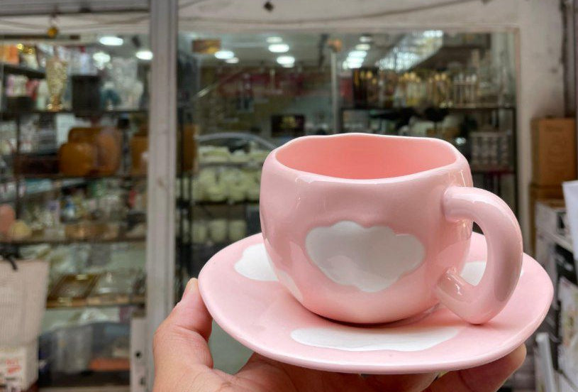 مج شي إن بورسلين بالطبق – تصميم أنيق