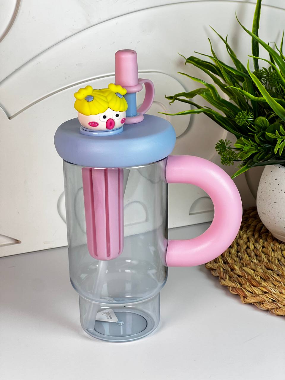 زجاجة أكريليك 900 مل للديتوكس والعصائر بغطاء مُحكم وشاليموه سيليكون