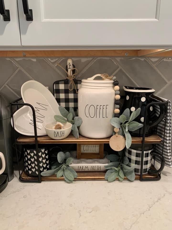 ستاند كوفي راك Coffee Rack – قطعتك المثالية لتنظيم ركن القهوة بأناقة