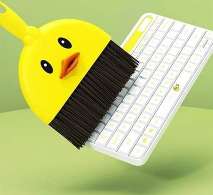 جاروف وفرشاة ميني “كتكوت” لتنظيف الزوايا الضيقة بقابلية التعليق
