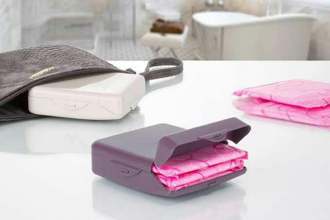 حافظة فوط صحية للبنات – خصوصية وأناقة في كل مكان