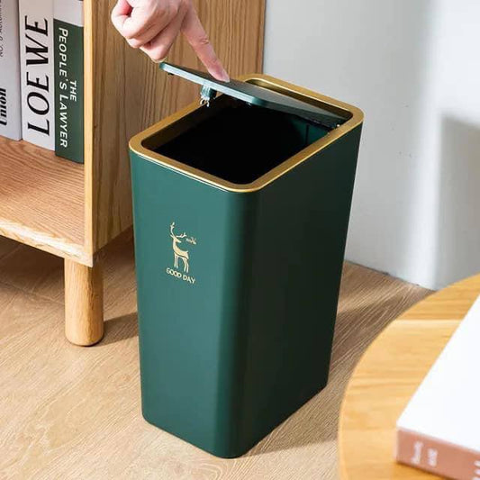 باسكت مهملات تاتش أنيق — تصميم عملي ولمسة عصرية