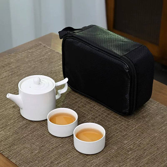 ☕❤️ طقم شاي بورسلين أبيض – فخامة وأناقة على مائدتك
