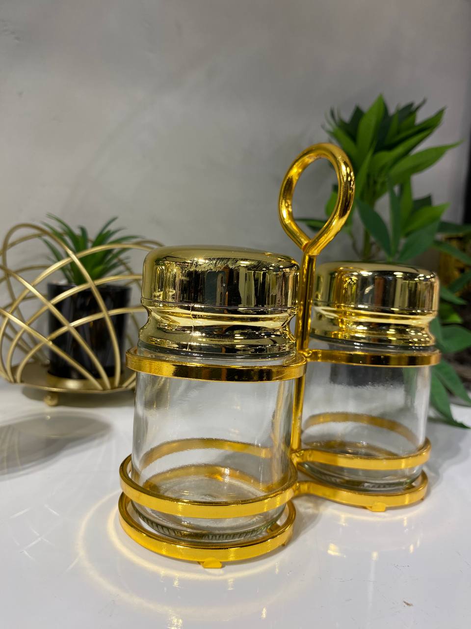 طقم ملاحات زجاج بلمسة دهبي × سيلفر – أناقة على سفرتك ✨💎