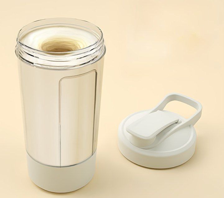 ☕ Portable Electric Shaker Cup - For coffee and milkshake lovers anytime, anywhere