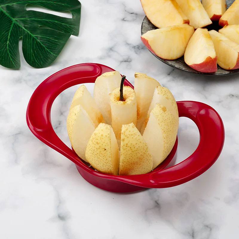 قطّاعة تفاح وفواكه بمقبض سيليكون – عملية وسهلة الاستخدام 🍎✨
