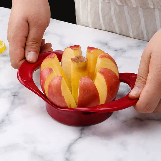 قطّاعة تفاح وفواكه بمقبض سيليكون – عملية وسهلة الاستخدام 🍎✨