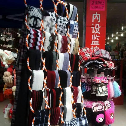 🧣 The 28-Eye Scarf Hanger – The Genius Solution to Organize Your Closet!