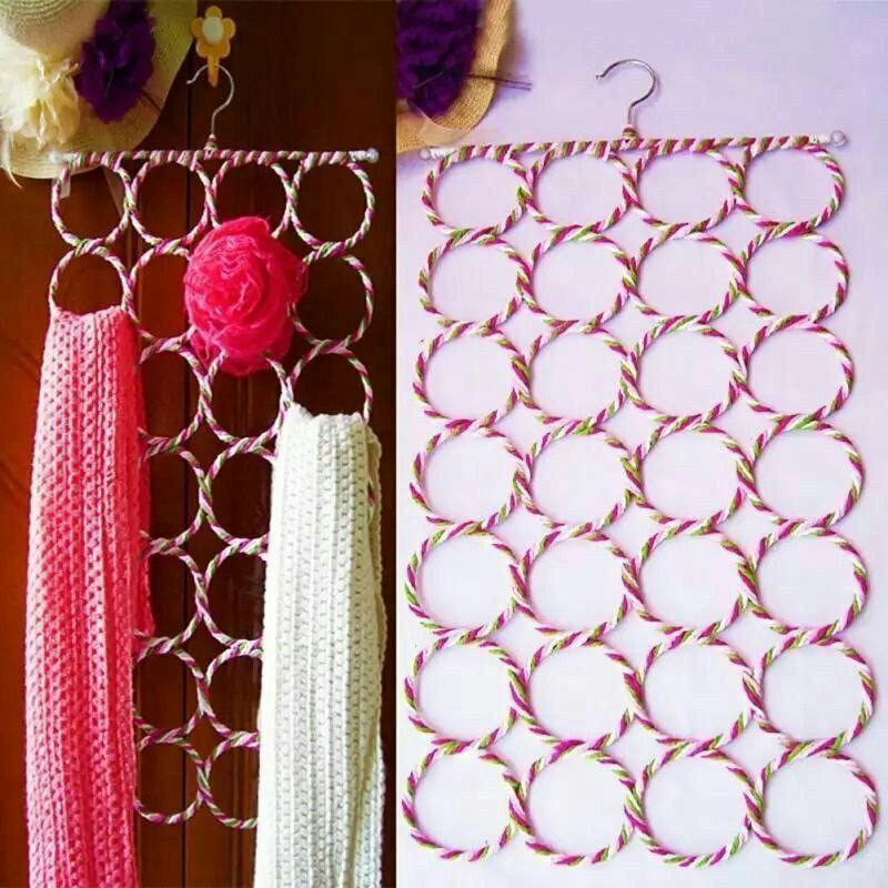 🧣 The 28-Eye Scarf Hanger – The Genius Solution to Organize Your Closet!