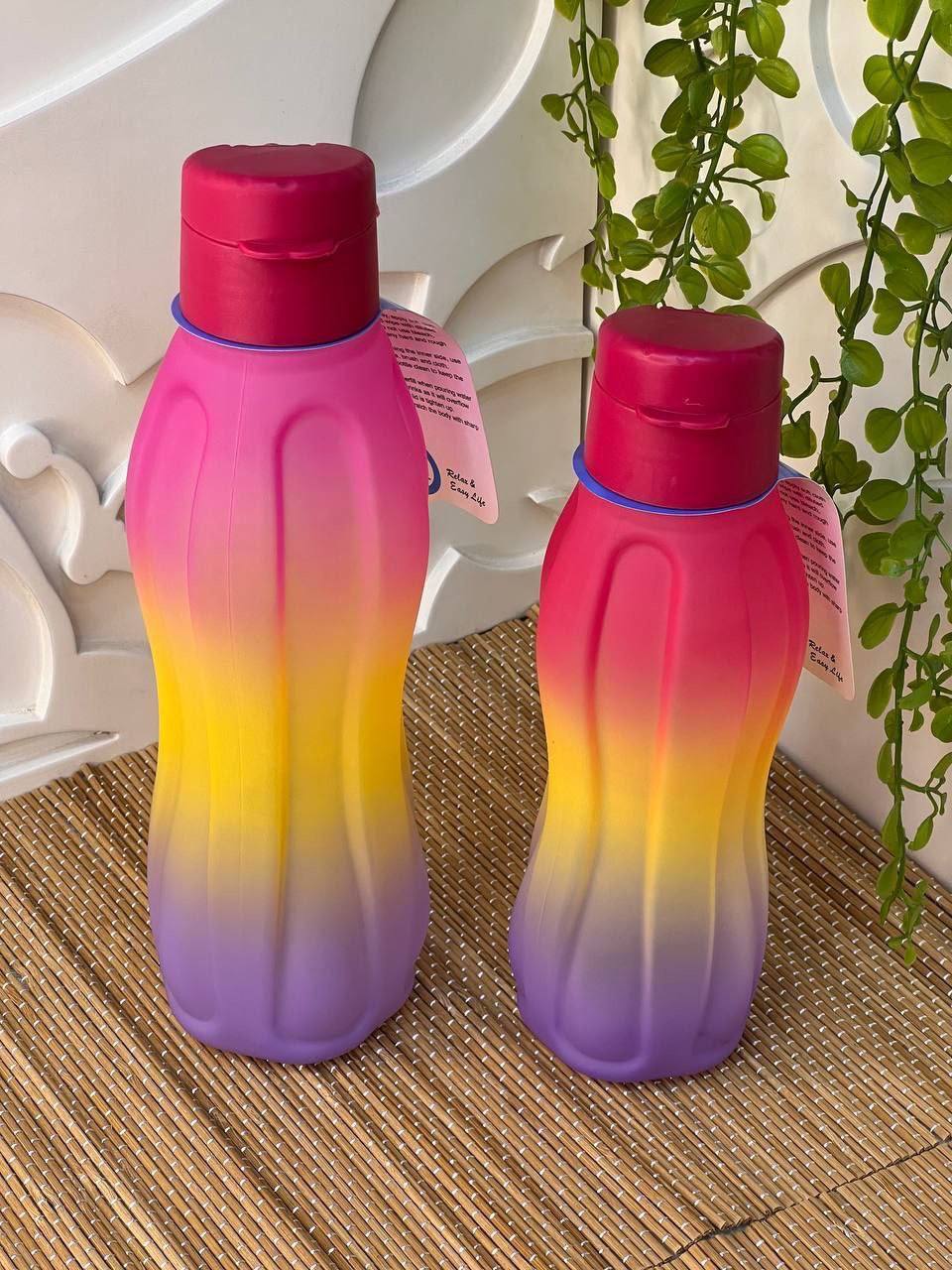 زجاجة مياه بلاستيك صحية وعملية – بألوان صيفية جذابة