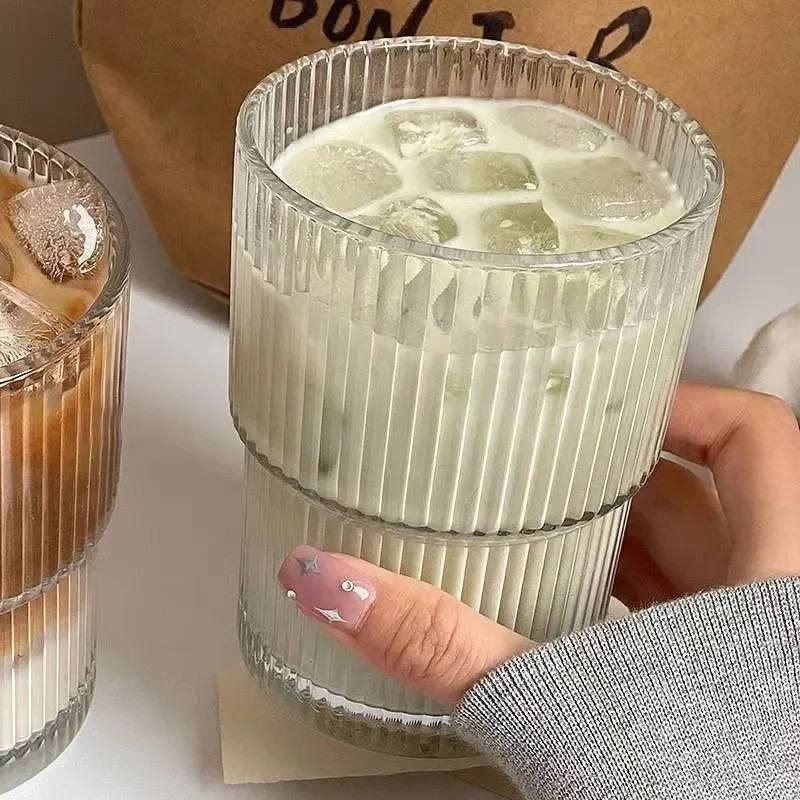 🥃 كوب لوريتا الزجاج المضلع – تصميم عصري وخامة مستوردة 💥 