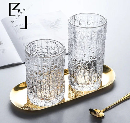 🥃 كوب زجاج منقَرِش – تصميم أنيق للمشروبات الباردة والساخنة 