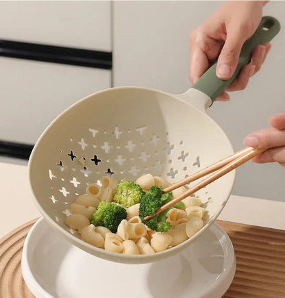 🍝 شيالة المكرونة العملية – الحل المثالي للمطبخ الذكي