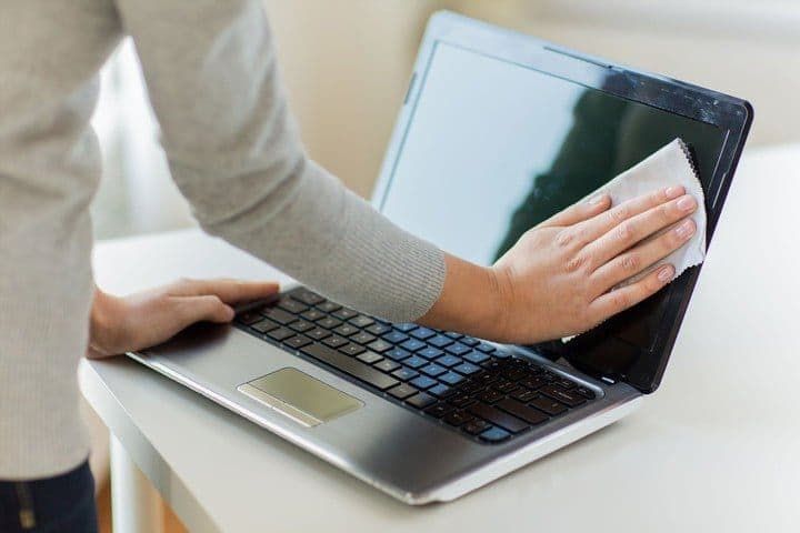 سبراي فوم للتنظيف الجاف – متعدد الاستخدامات مع فرشة مدمجة | سعة 650 مل ❌🧼 