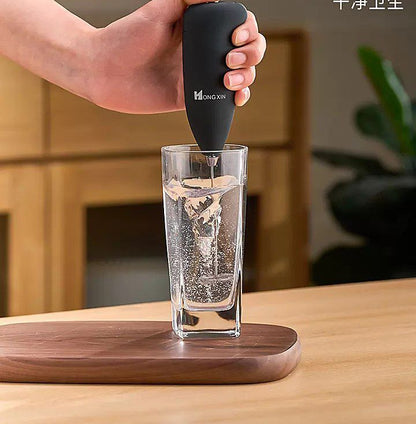 ☕ مضرب النسكافيه الجديد + الاستاند – تصميم انسيابي عصري