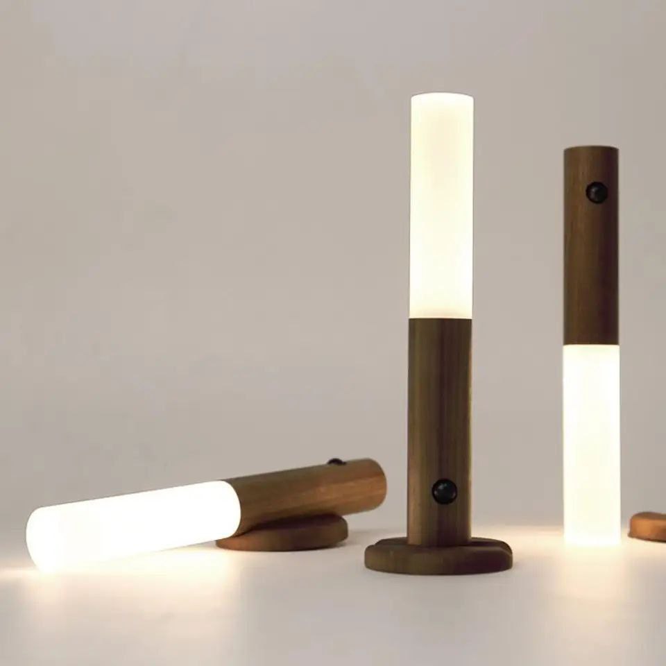 💡 كشاف سمارت ليد USB بمستشعر حركة