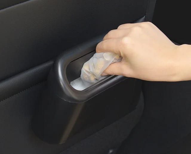 🚗 باسكت قمامة للسيارة – أنيق، عملي، وأهم منظم في عربيتك