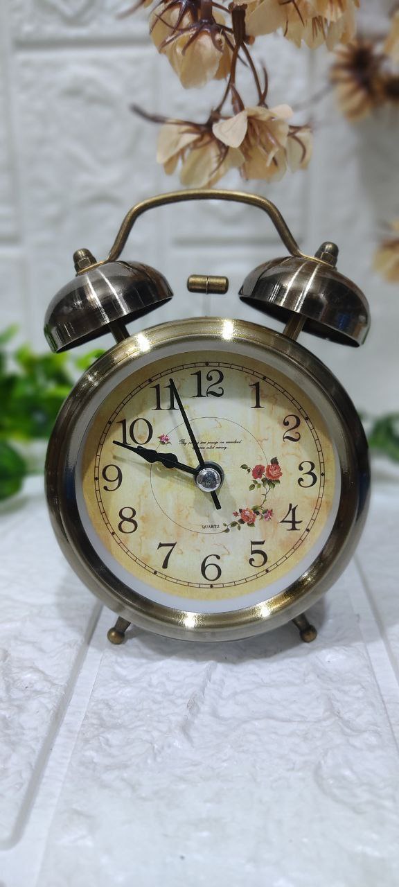 🕰️ منبه نحاسي معدني كلاسيك