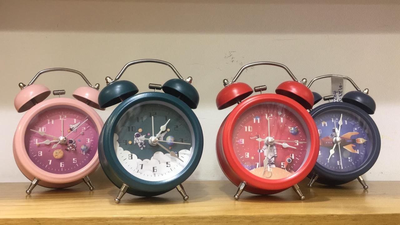 🕰️ منبه نحاسي معدني كلاسيك