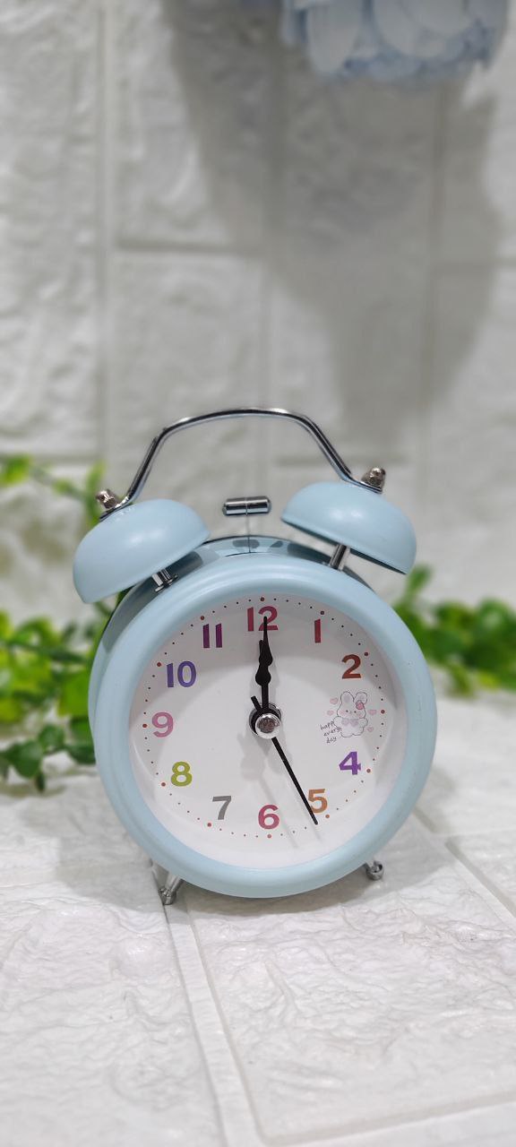 🕰️ منبه نحاسي معدني كلاسيك