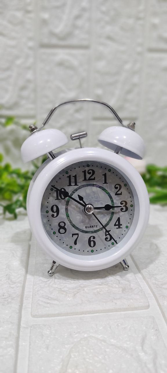 🕰️ منبه نحاسي معدني كلاسيك