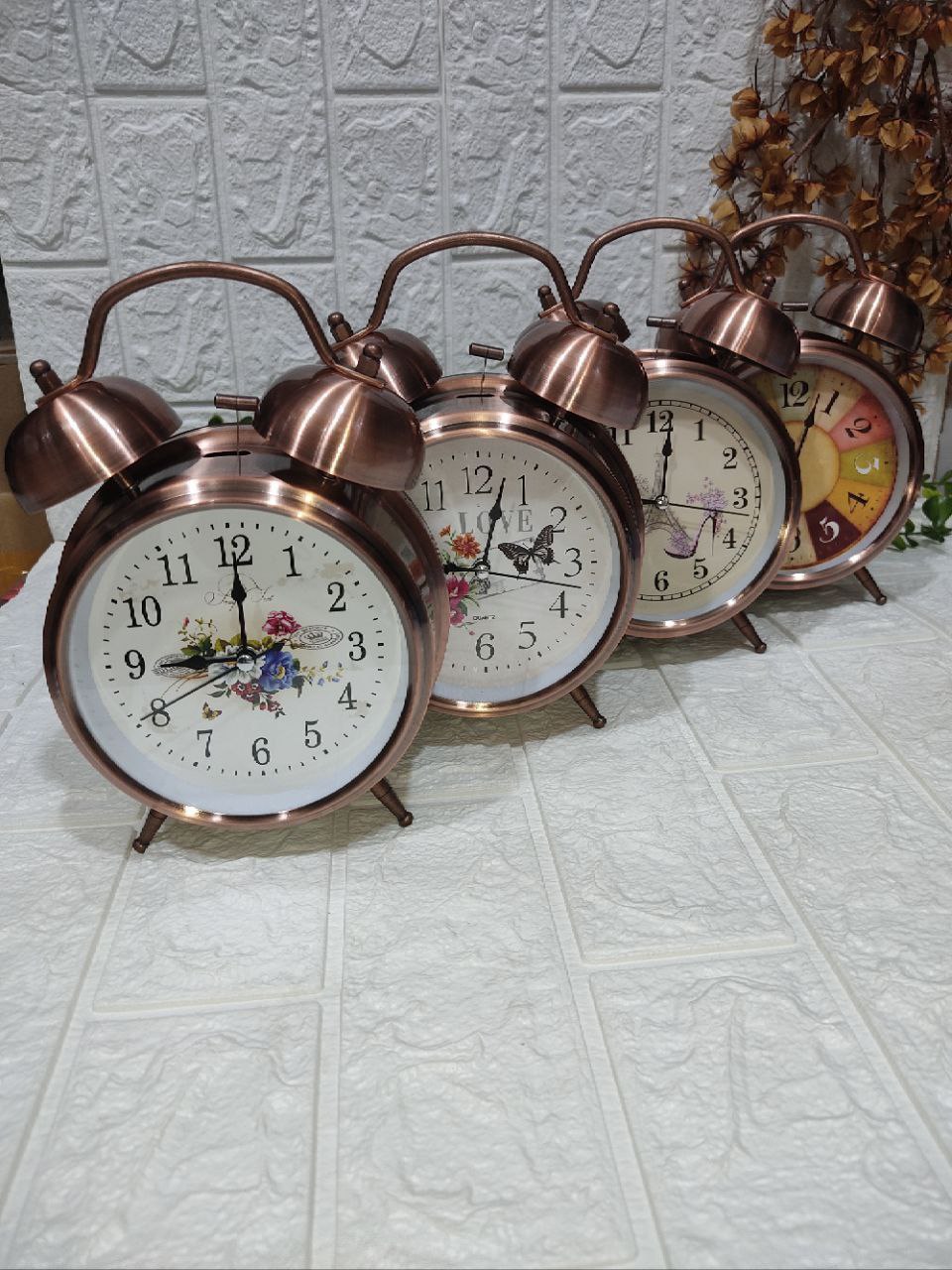 🕰️ منبه نحاسي معدني كلاسيك