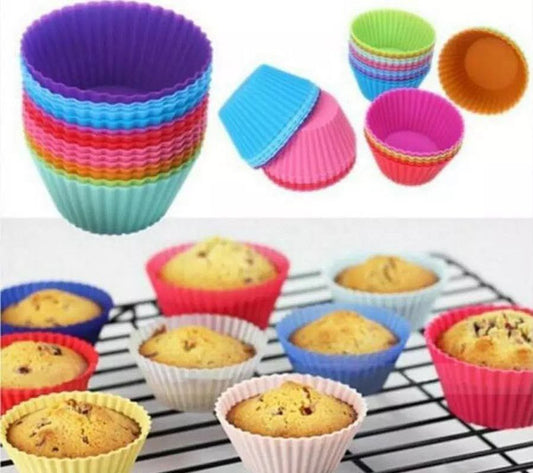 🧁 طقم قوالب كب كيك سيليكون – 12 قطعة مستوردة بجودة عالية