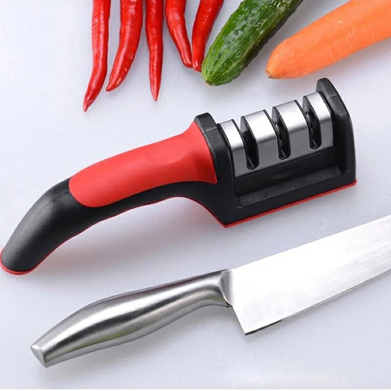 🍴 مسن سكاكين 3 عين – السر في السكينة الحامية 