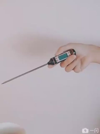 ترمومتر الطعام اللوكس – لقياس درجة حرارة الطعام والمشروبات بدقة عالية 🌡️😍